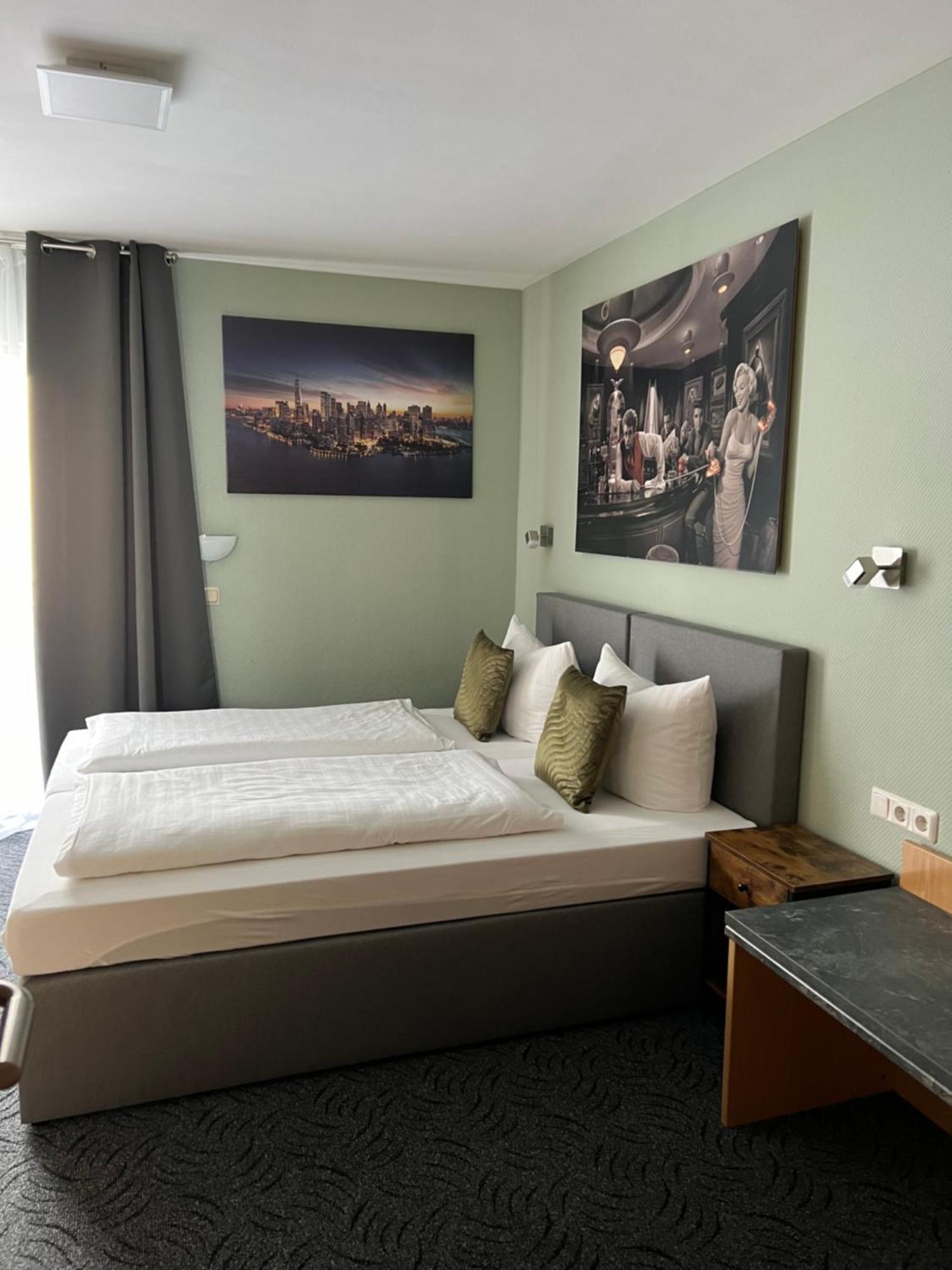 Hotel Aggertal Gummersbach Exterior foto
